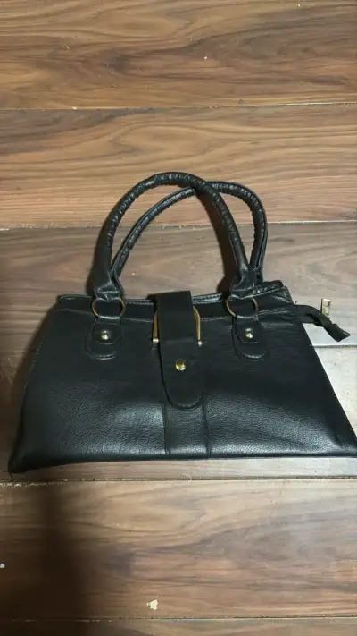 Cartera de cuero negra elegante - miniatura 3
