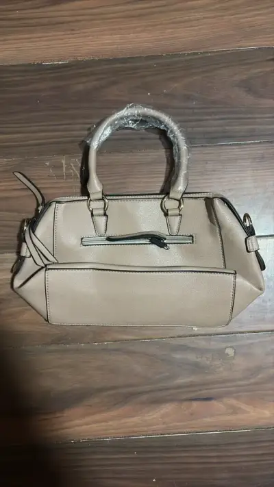 Cartera de cuero beige con asas - miniatura 2