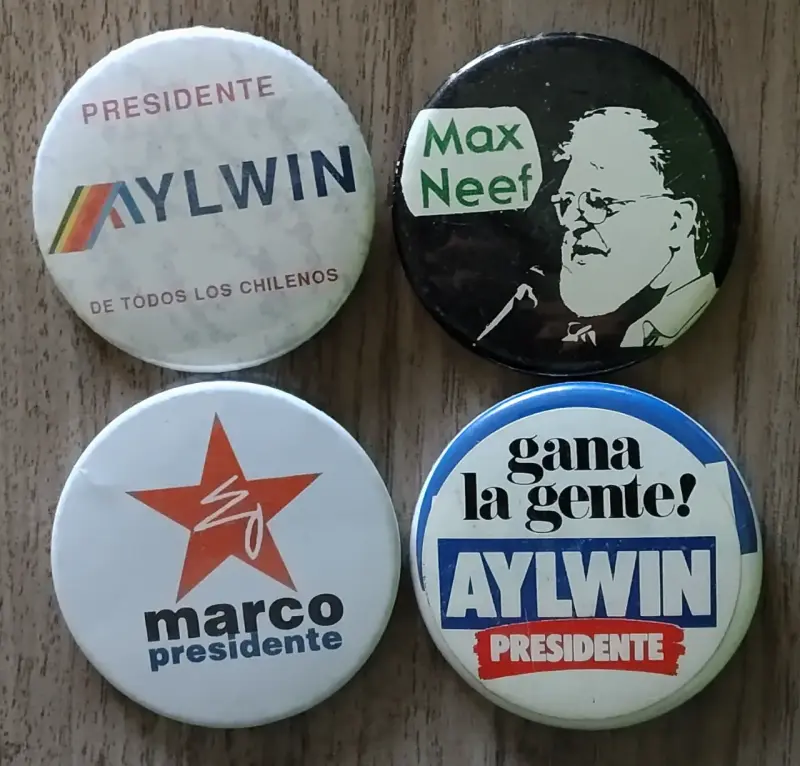Set de chapitas políticas de campañas presidenciales chilenas - 4