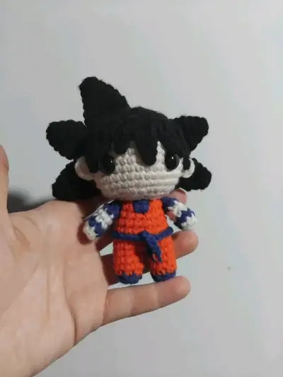 Amigurumi de Goku - miniatura 2