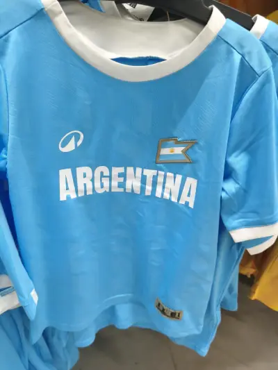 Camiseta deportiva Argentina azul - miniatura 2