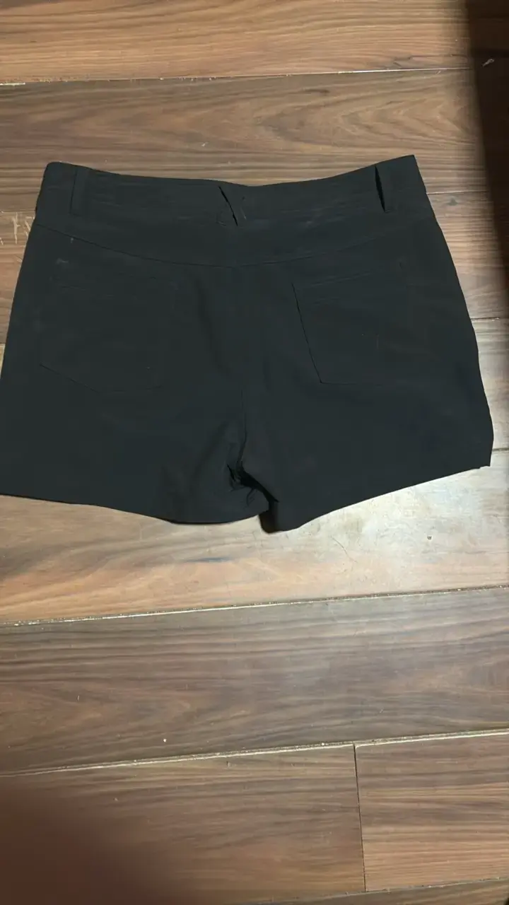 Shorts negros deportivos AlpineXtrem para mujer - 2