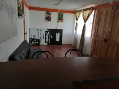 Se vende casa en Av. principal en Puerto Saavedra - miniatura 4