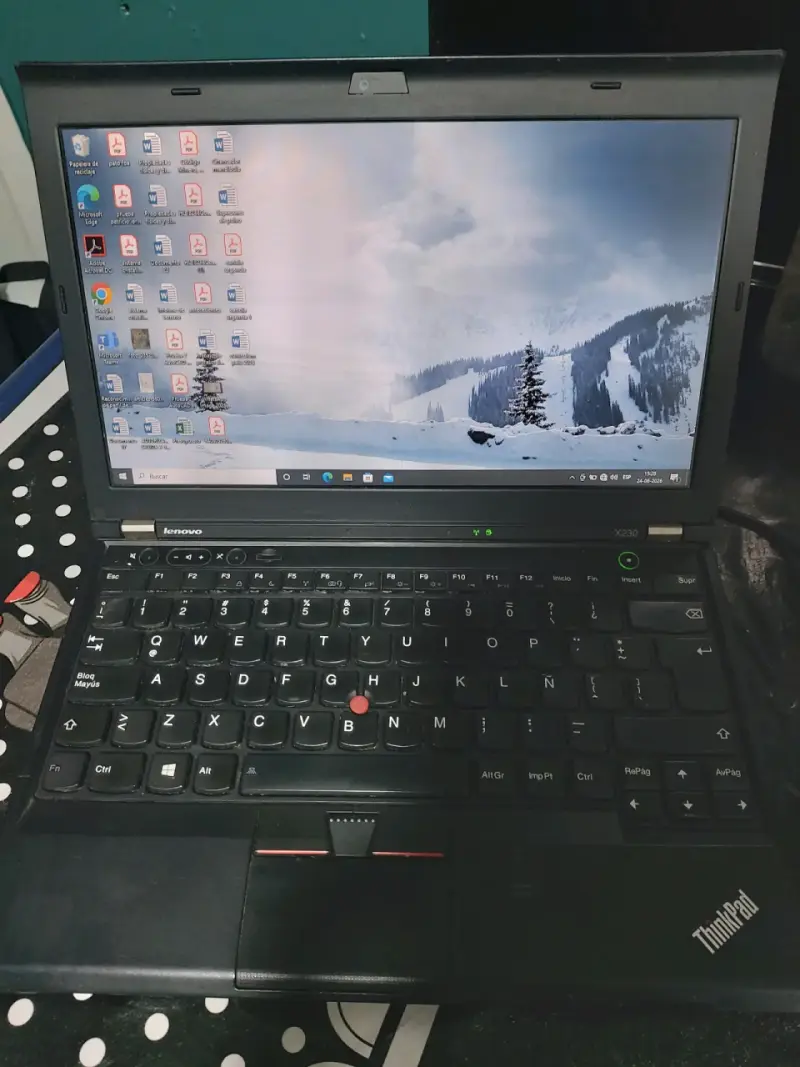 Laptop Lenovo ThinkPad X230 en buen estado