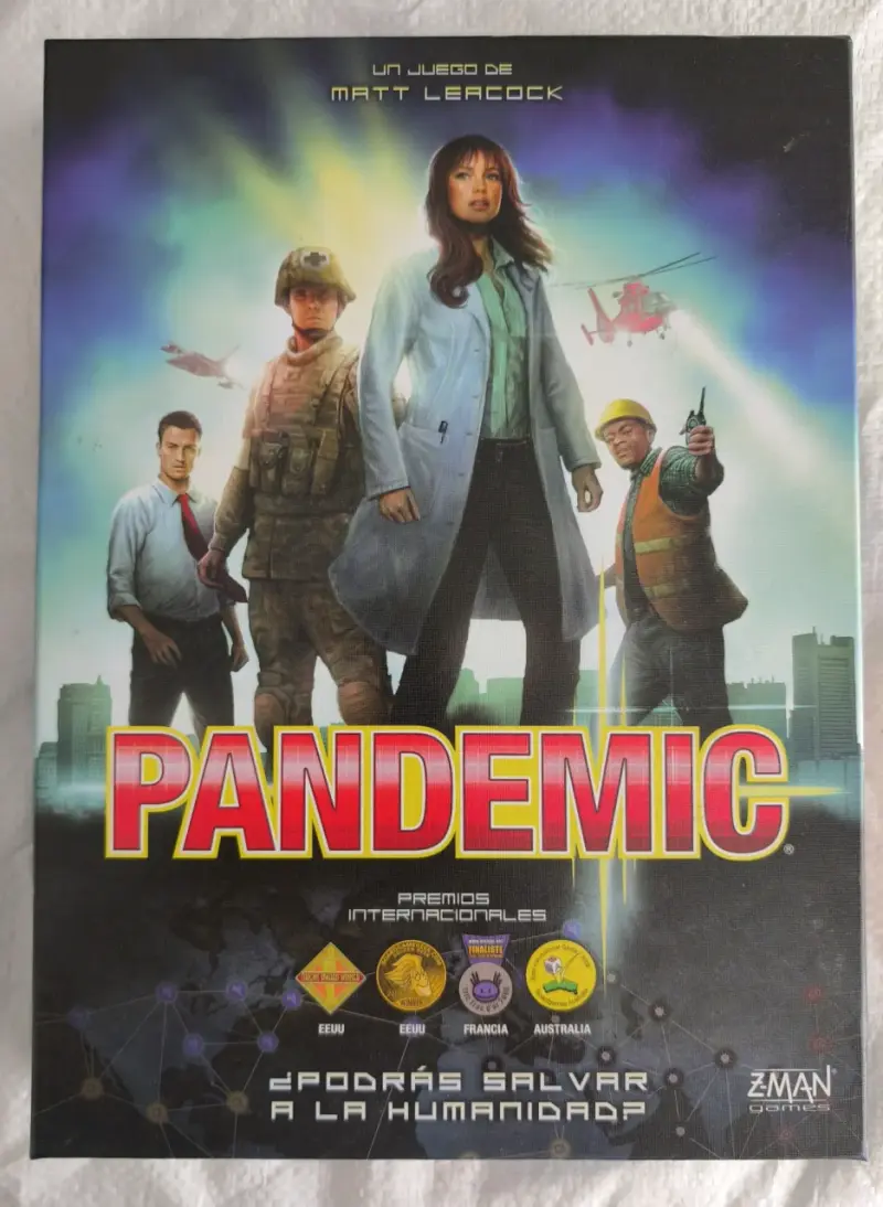Juego de mesa Pandemic de estrategia cooperativa - 1