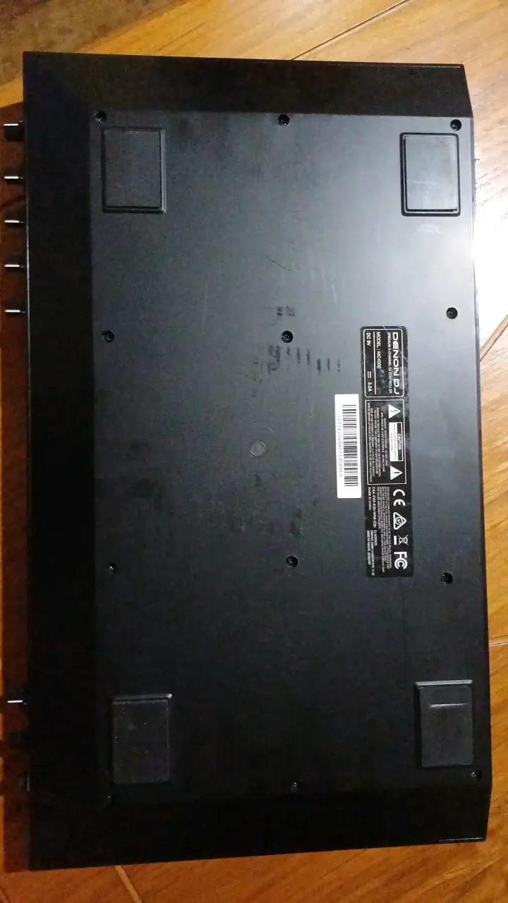 Controlador DJ Denon MC4000 con Serato - 4