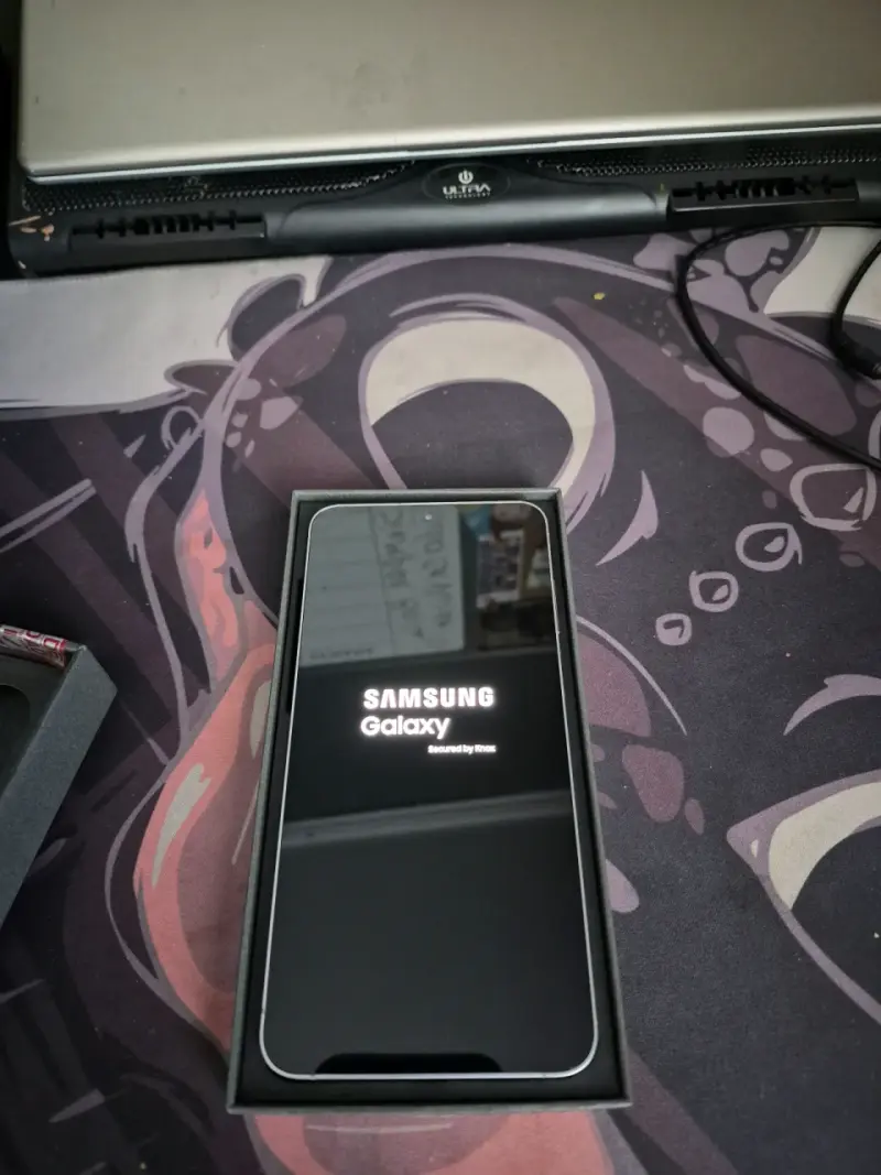 Samsung Galaxy S25 FE 128gb - 4