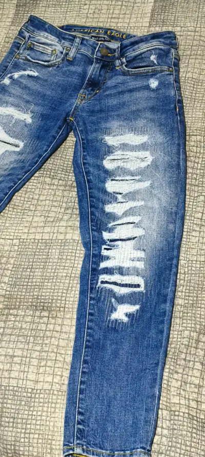 Jeans American Eagle desgastados para hombre - miniatura 5