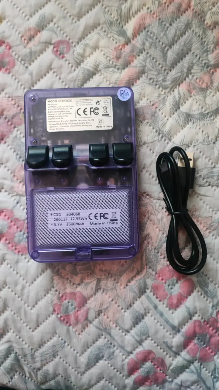 Consola portátil retro R36SX con cable USB - 2