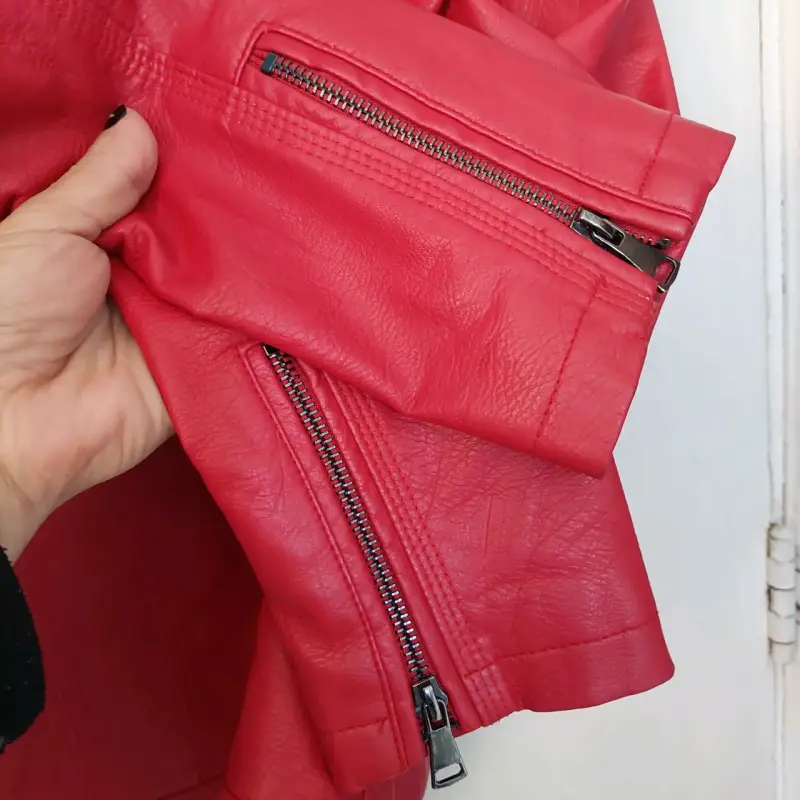 Chaqueta de cuero sintético roja para mujer - 3