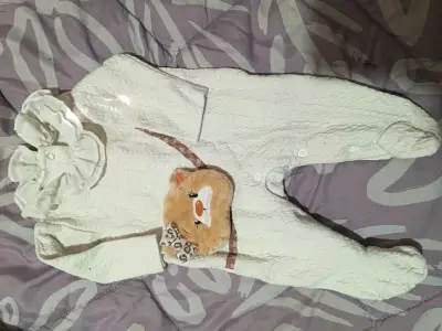 Conjunto de ropa para bebé con estampado de animales - miniatura 3