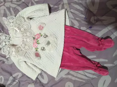Conjunto de ropa para bebé con estampado de animales - miniatura 5