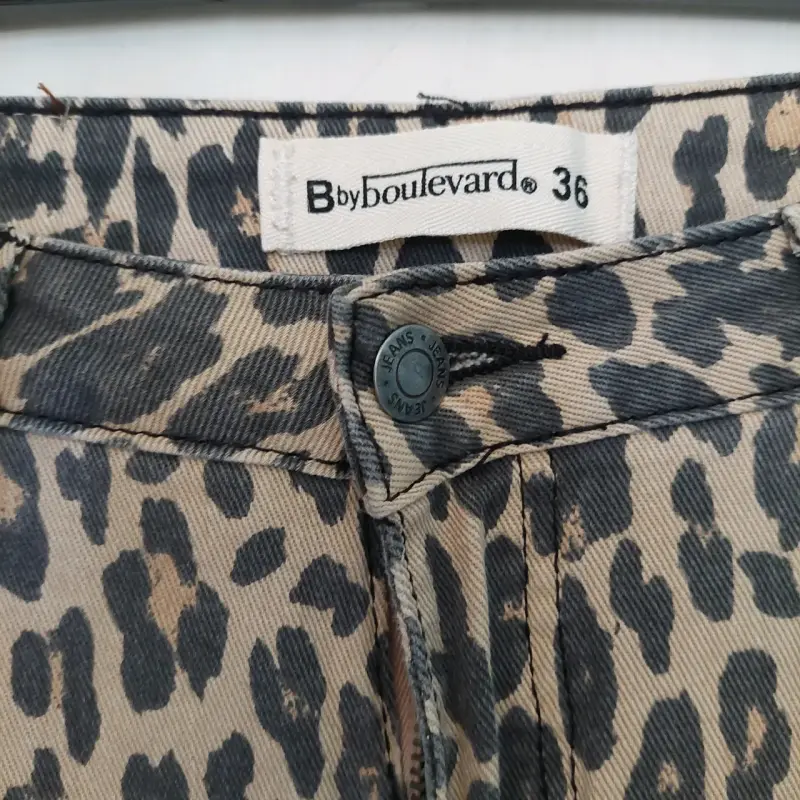 Pantalones animal print By Boulevard talla 36 - 3