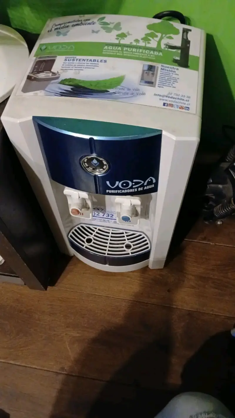 Dispensador de Agua Voda con Purificador - 1