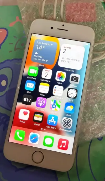 iPhone 6s de 64GB en buen estado - miniatura 1