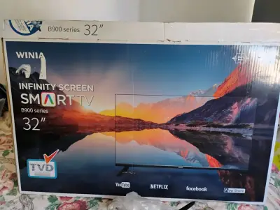 Smart TV Winia 32 pulgadas B900 con control remoto - miniatura 2