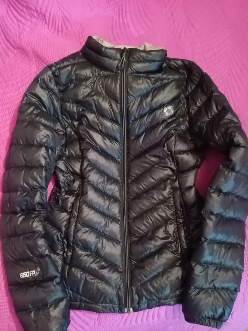 Chaqueta de plumas negra para mujer Doite - 1