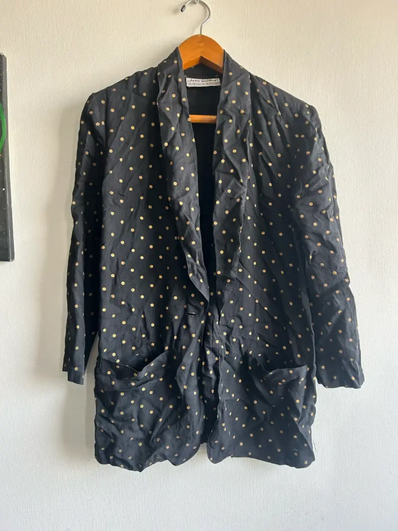 Blazer negro con lunares dorados para mujer - 1