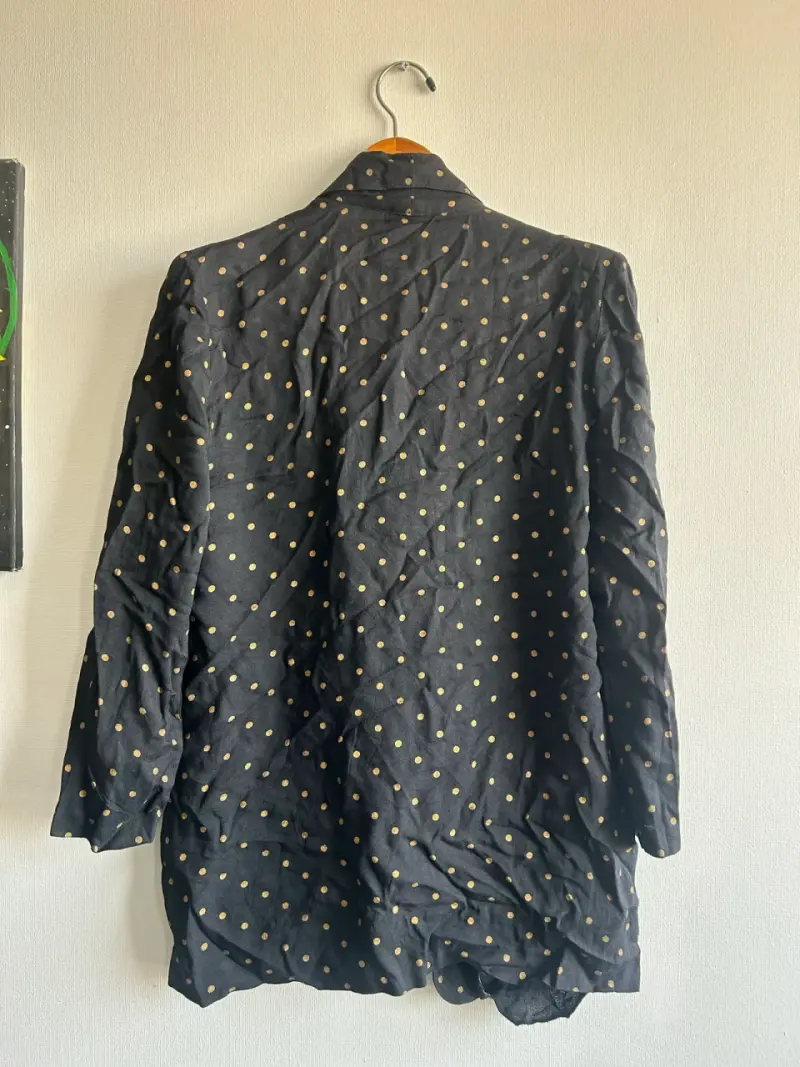 Blazer negro con lunares dorados para mujer - 3