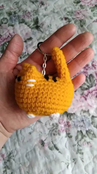 Llavero de gatito - miniatura 2