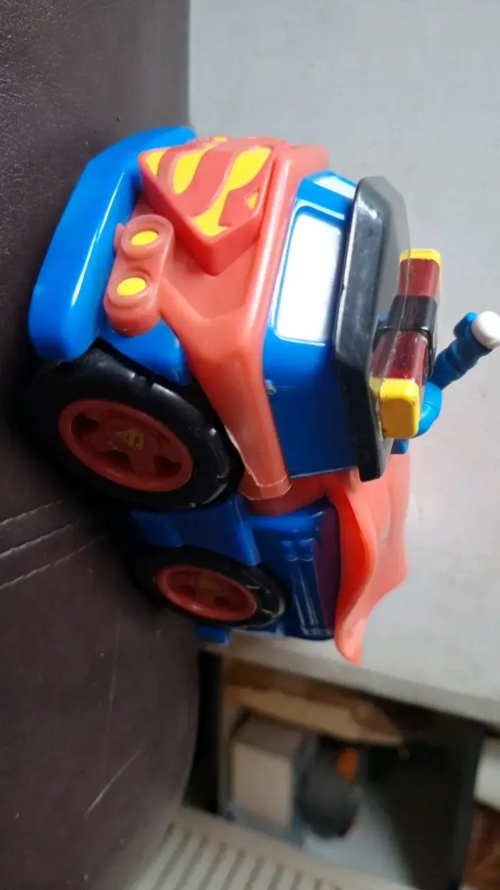 Camión de juguete Superman para niños - 1