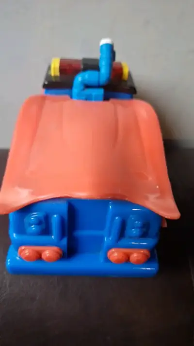 Camión de juguete Superman para niños - miniatura 4