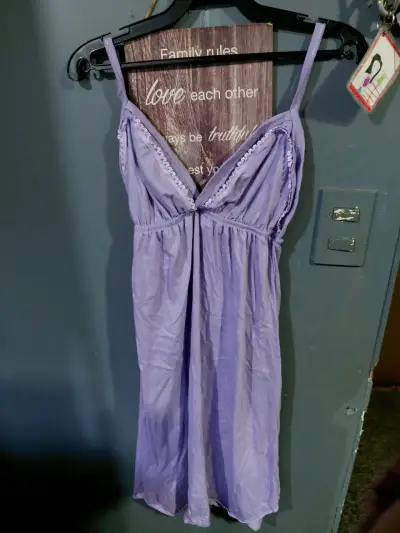 Bata y camisón lila para mujer - miniatura 2