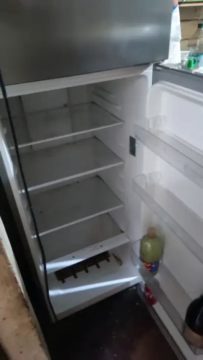 Refrigerador Madems No Frost 251 Litros ALTUS 1250 - miniatura 1