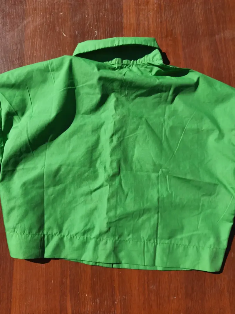 Camisa verde de manga corta 💚 - 2