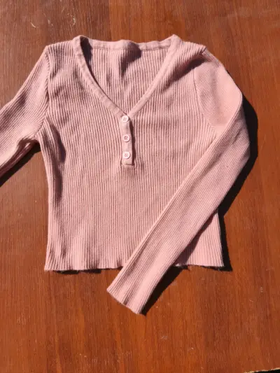 Polera manga larga rosada 🩷 - miniatura 1