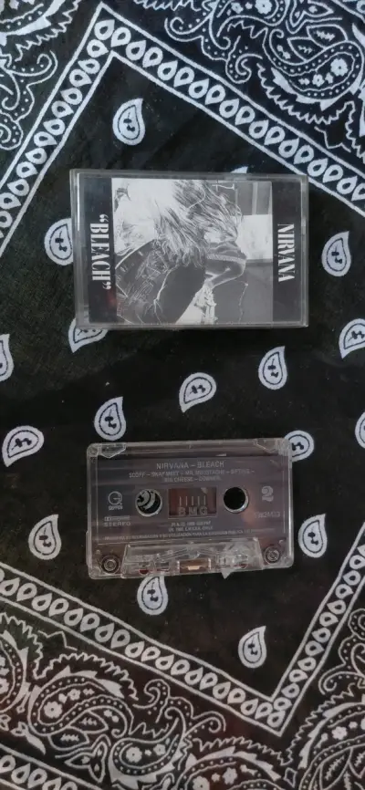 Cassette Nirvana - Bleach (Original Chile 1992) - miniatura 2
