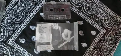 Cassette Nirvana - Bleach (Original Chile 1992) - miniatura 3