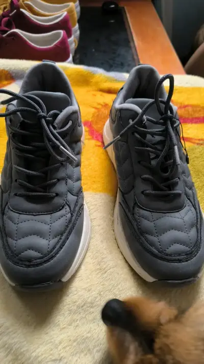 Zapatillas deportivas grises para mujer - miniatura 1