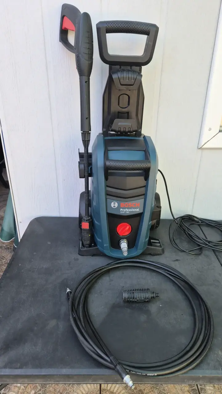 Hidrolavadora Bosch Professional GHP 180 - 1