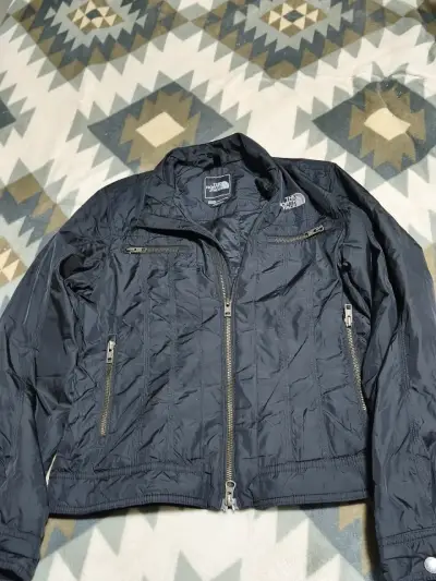 Chaqueta The North Face negra con cierre - miniatura 2