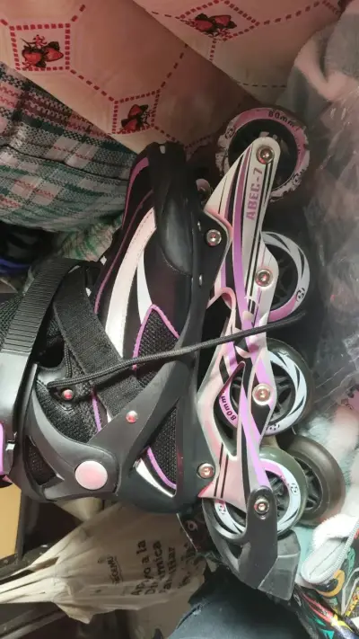 Patines en línea Hondar ABEC-7 negros y rosados - miniatura 4