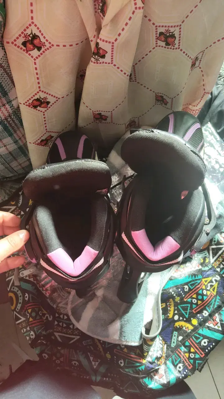 Patines en línea Hondar ABEC-7 negros y rosados - 5