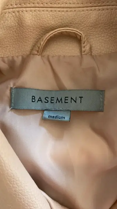 Chaqueta de cuero rosa Basement (NUEVA) - miniatura 2