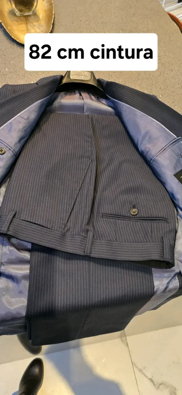 Traje azul a rayas Trial talla 46 - 3