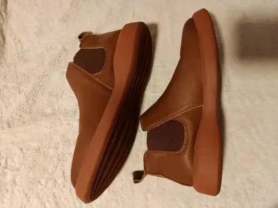 Botines de cuero marrón para hombre - miniatura 1