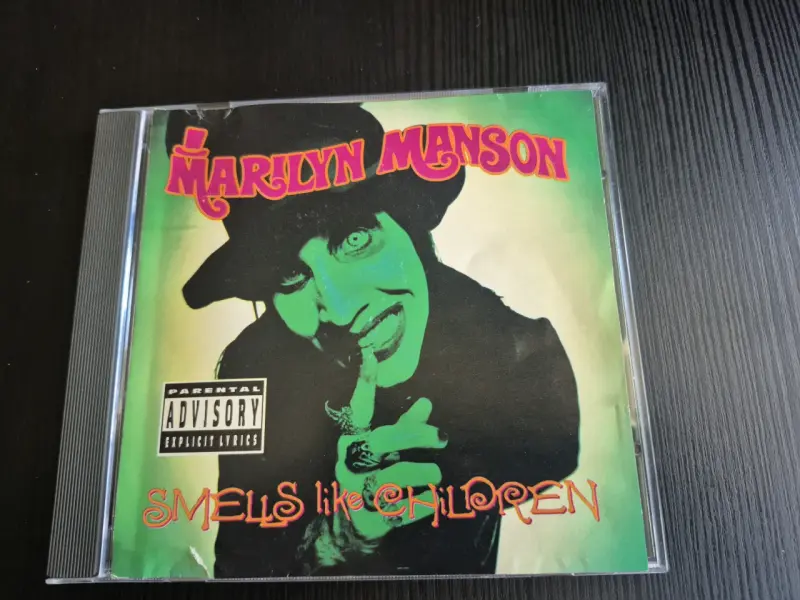 CD Marilyn Manson Smells Like Children