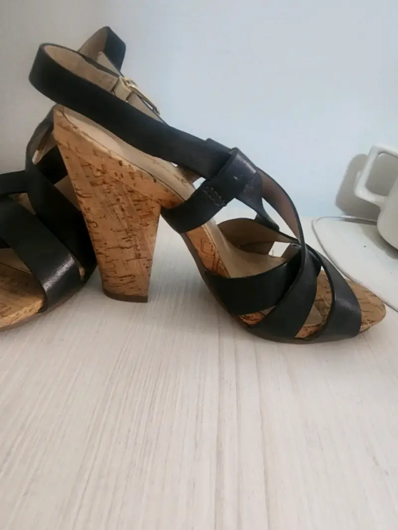 Sandalias de tacón alto negras talla 35 - 2