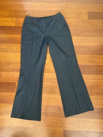 Pantalones de vestir grises para mujer - miniatura 1