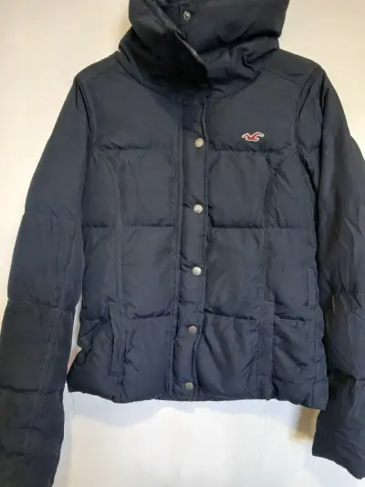 Chaqueta acolchada azul Hollister para mujer - miniatura 1