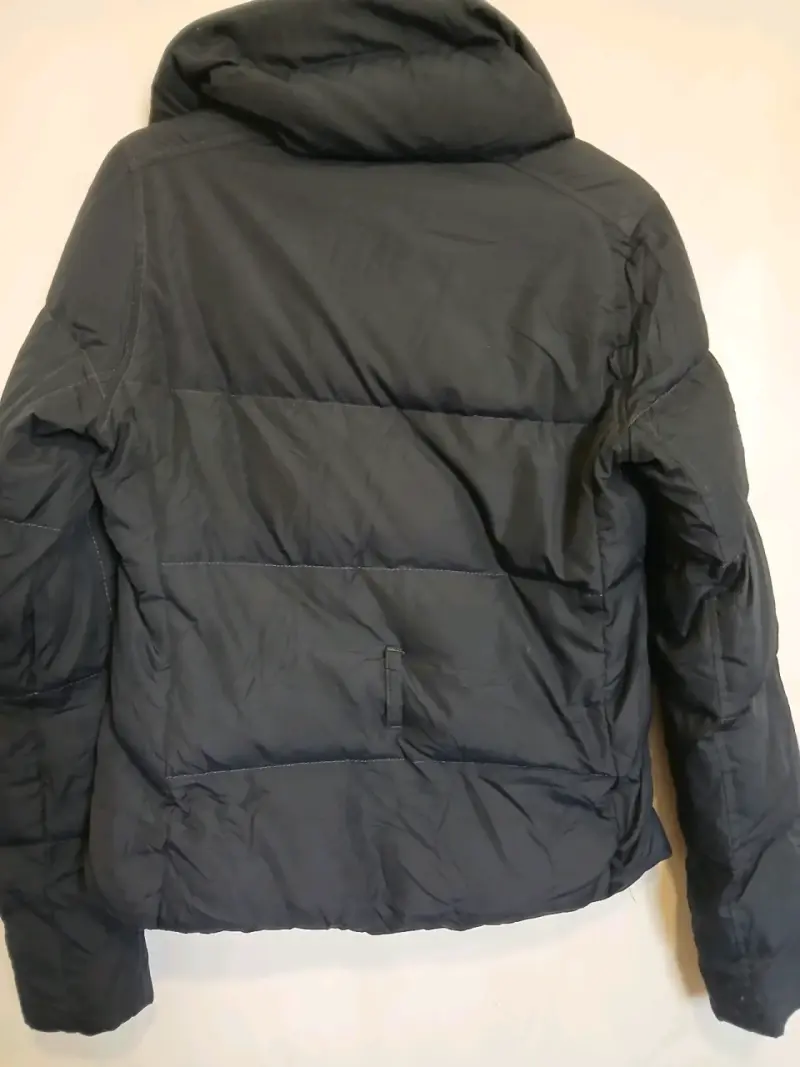 Chaqueta acolchada azul Hollister para mujer - 2