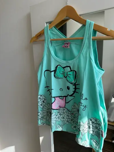 Conjunto de pijama Hello Kitty para niña - miniatura 1