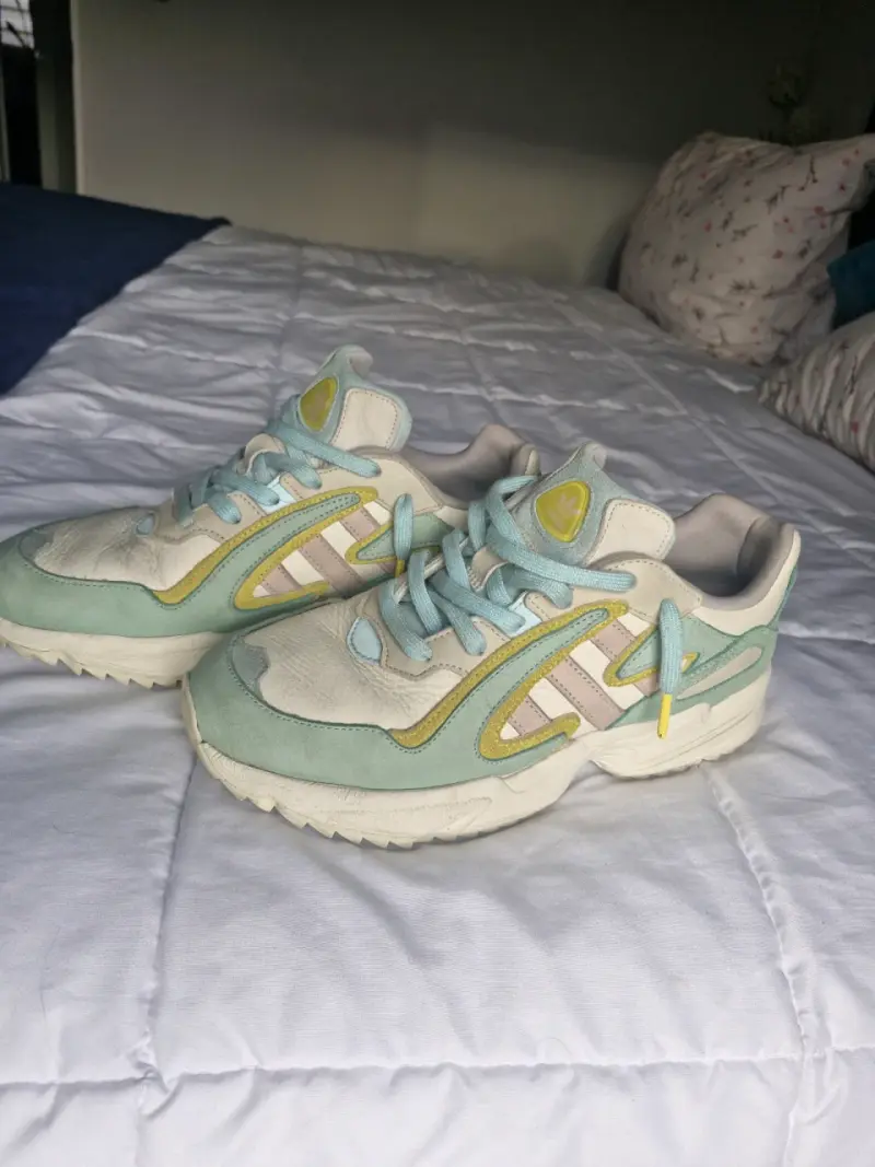 Zapatillas deportivas retro color pastel - 1