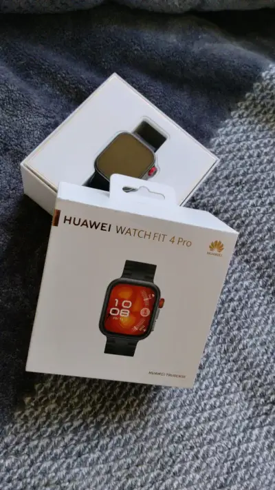 Huawei Watch Fit 4 Pro con caja original - miniatura 1