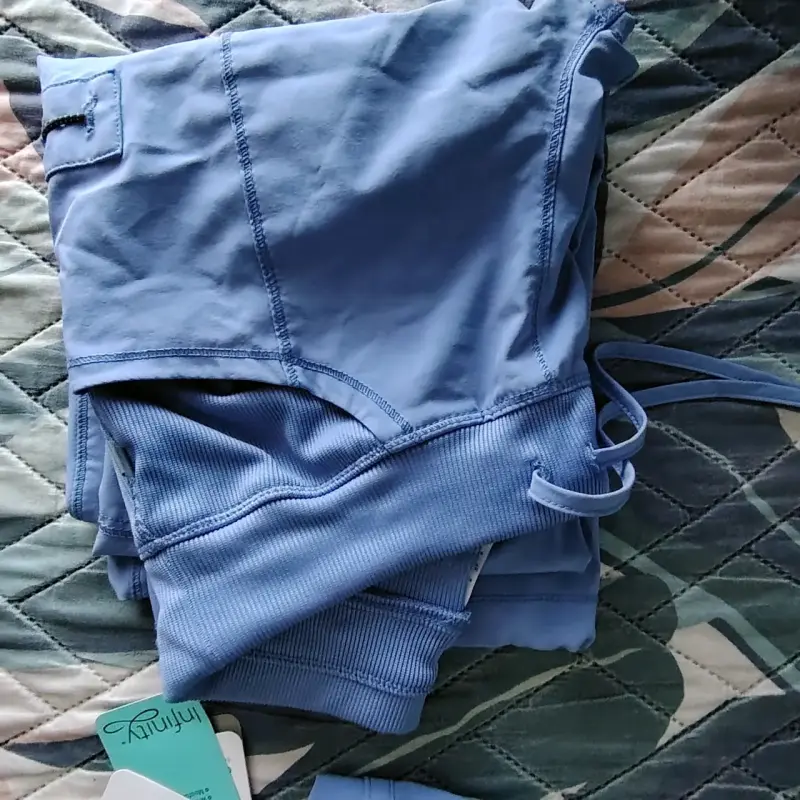 Uniforme médico celeste Cherokee Infinity - 4