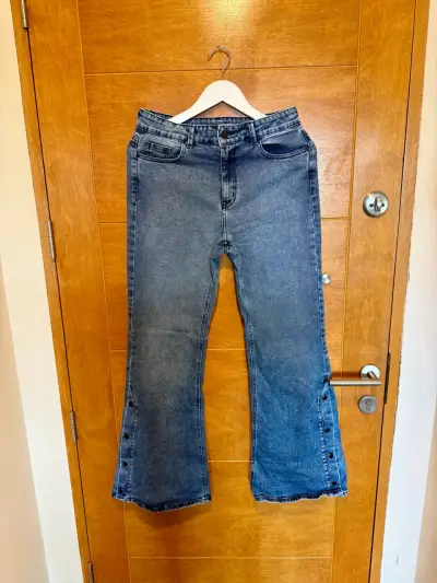 Jeans acampanados azul Karyn Coo - miniatura 1